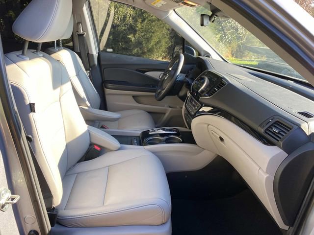 Used 2019 Honda Pilot Touring image 35
