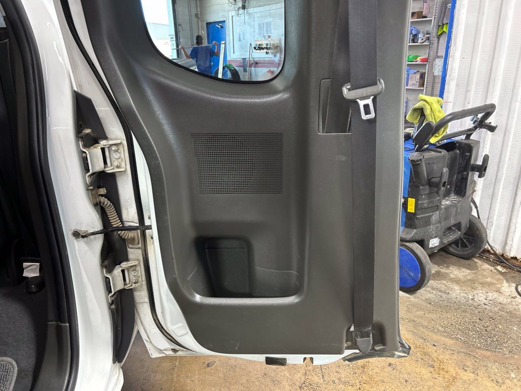 Used 2019 Nissan Frontier SV w/ Value Truck Package AWD/4WD image 39