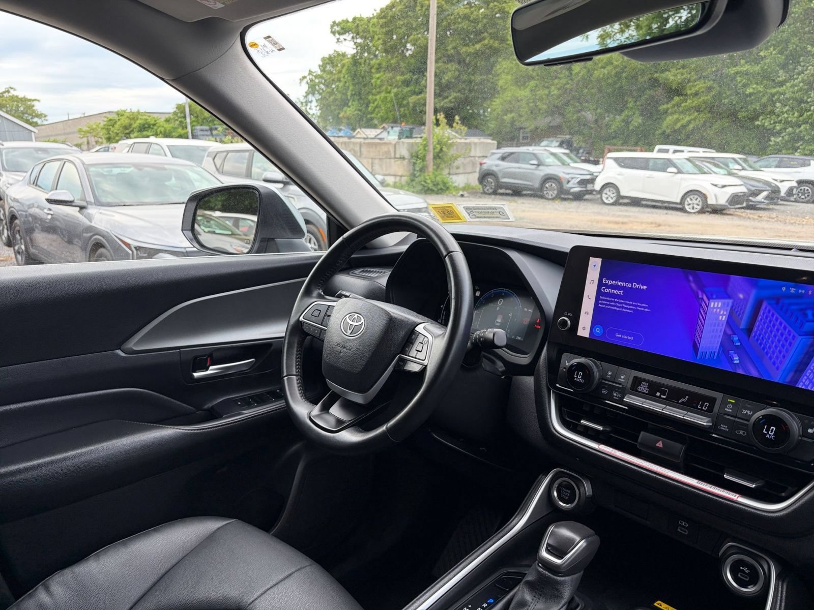 Used 2025 Toyota Grand Highlander FWD image 36