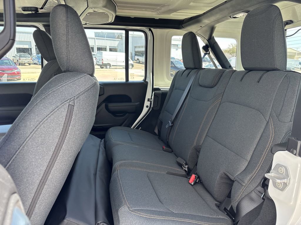 Used 2026 Jeep Wrangler Unlimited Sport AWD/4WD image 23