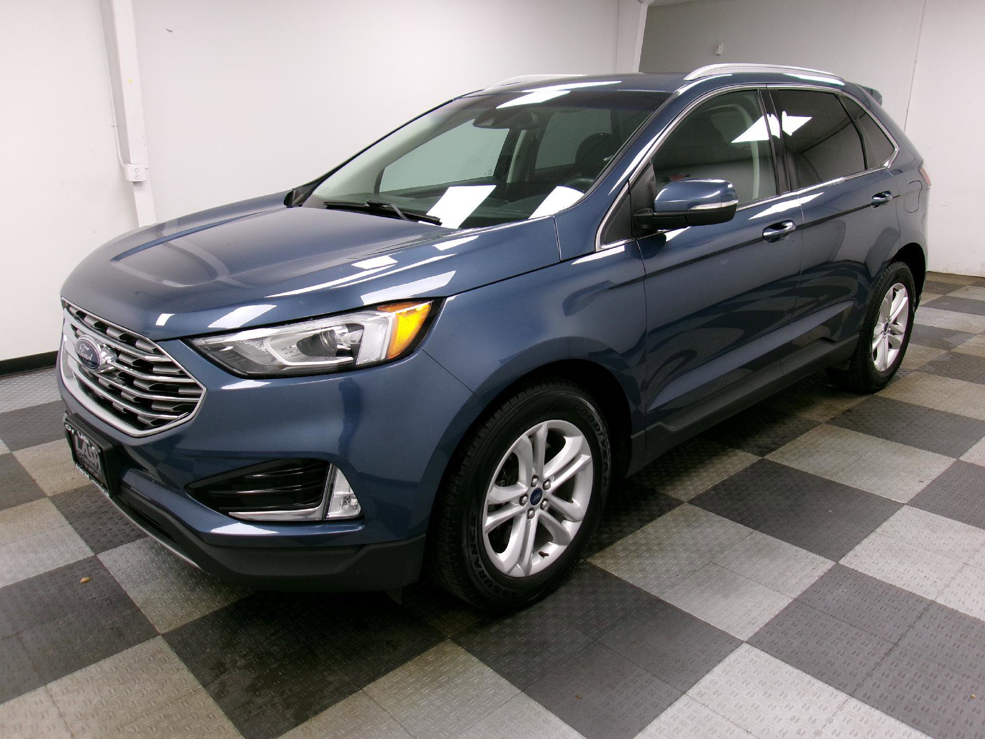 Used 2019 Ford Edge SEL w/ Equipment Group 201A image 1
