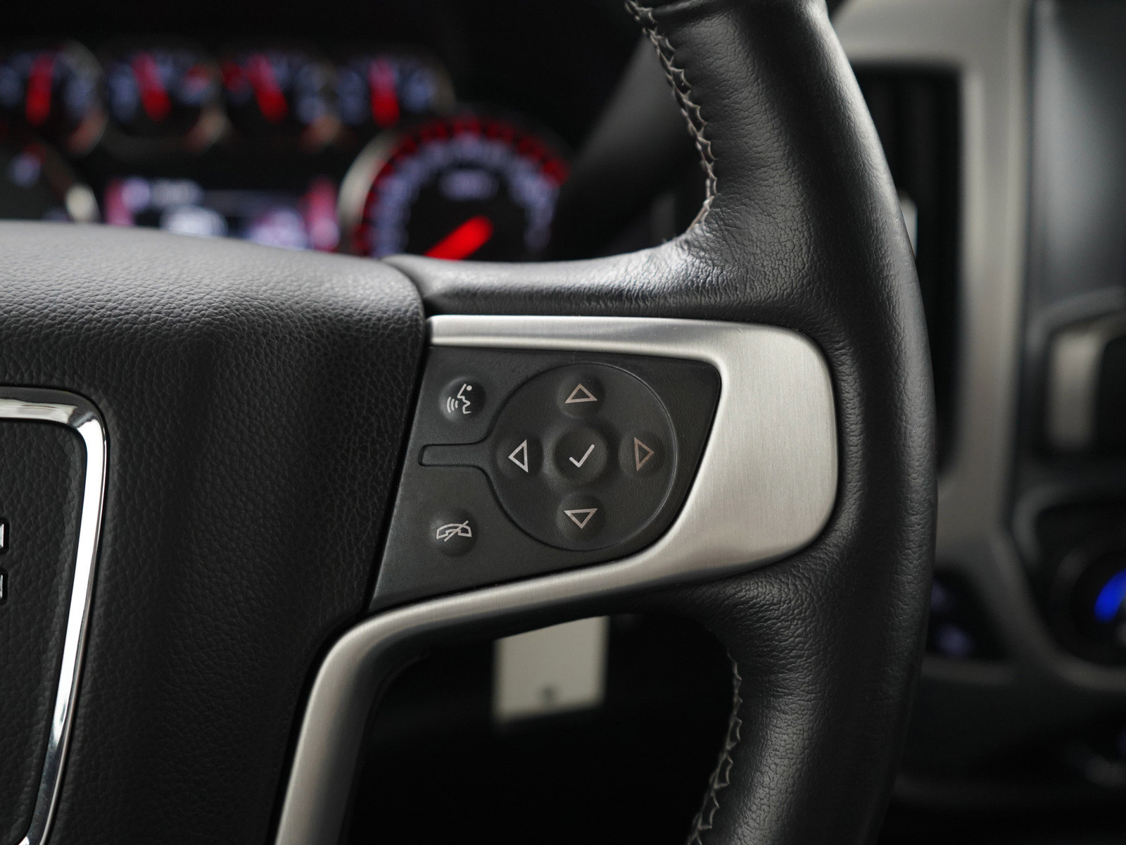 Used 2016 GMC Sierra 1500 SLT w/ Enhanced Driver Alert Package image 24