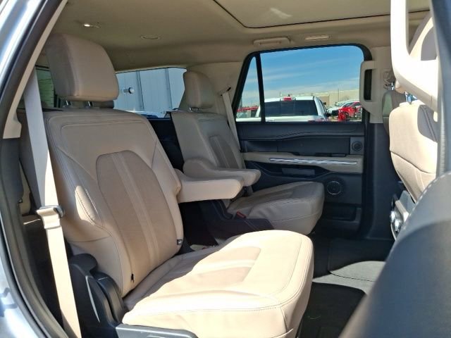 Used 2024 Ford Expedition Limited image 21