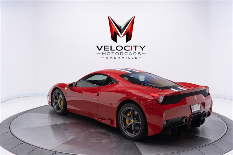 Used 2015 Ferrari 458 Speciale Coupe RWD image 16