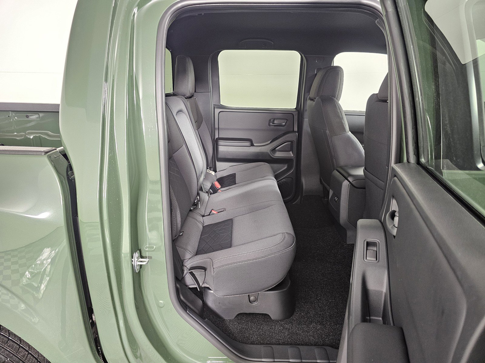 New 2026 Nissan Frontier SV image 15