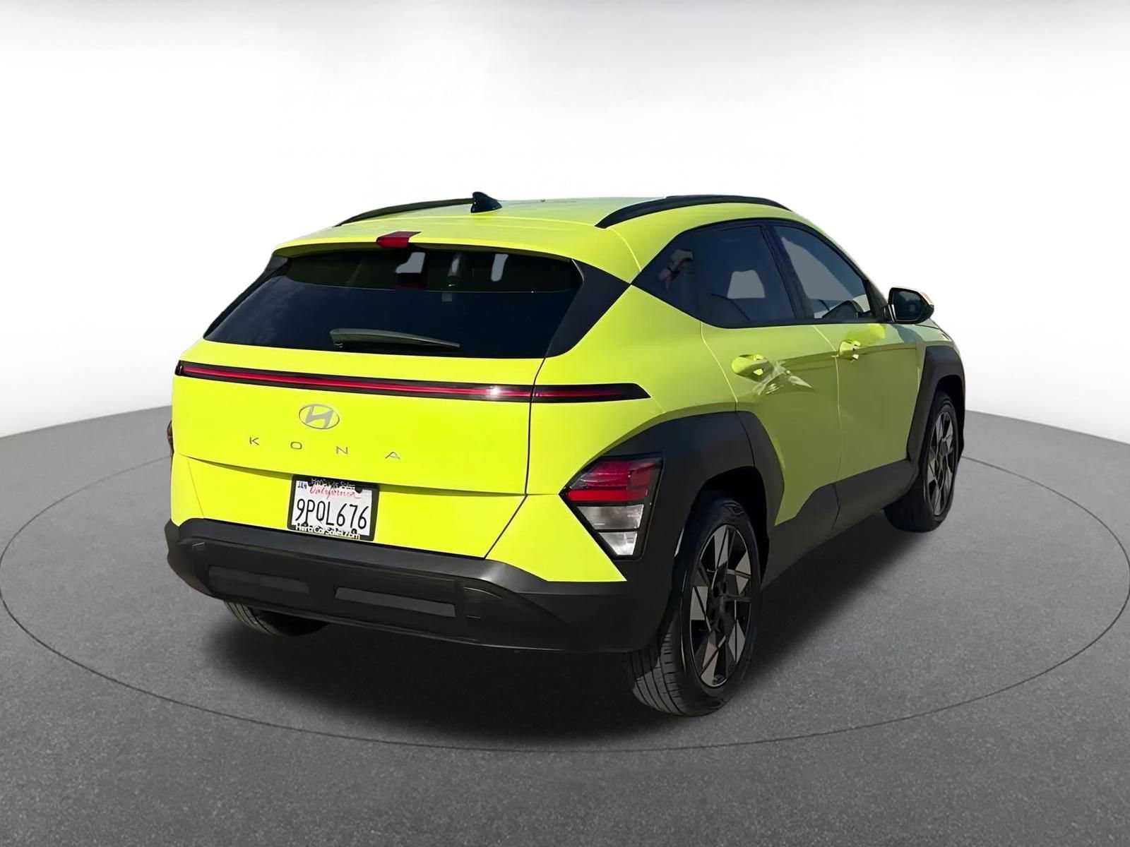 Used 2025 Hyundai Kona SEL image 15