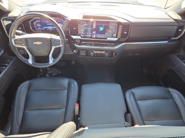 Used 2025 Chevrolet Silverado 2500 LT w/ Convenience Package AWD/4WD image 13