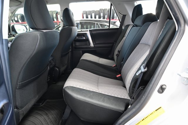 Used 2016 Toyota 4Runner SR5 image 10