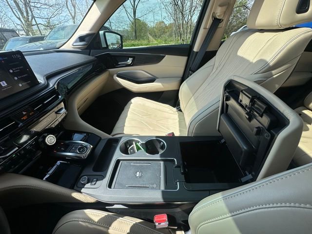 Used 2025 Acura MDX w/ Advance Package image 26