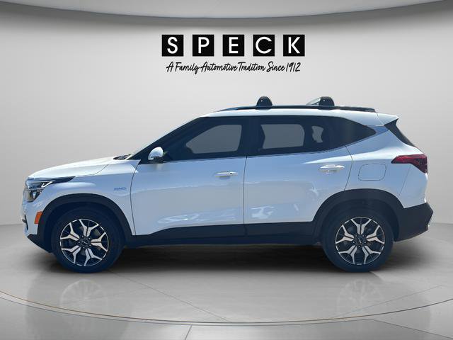 Used 2023 Kia Seltos EX AWD/4WD image 2