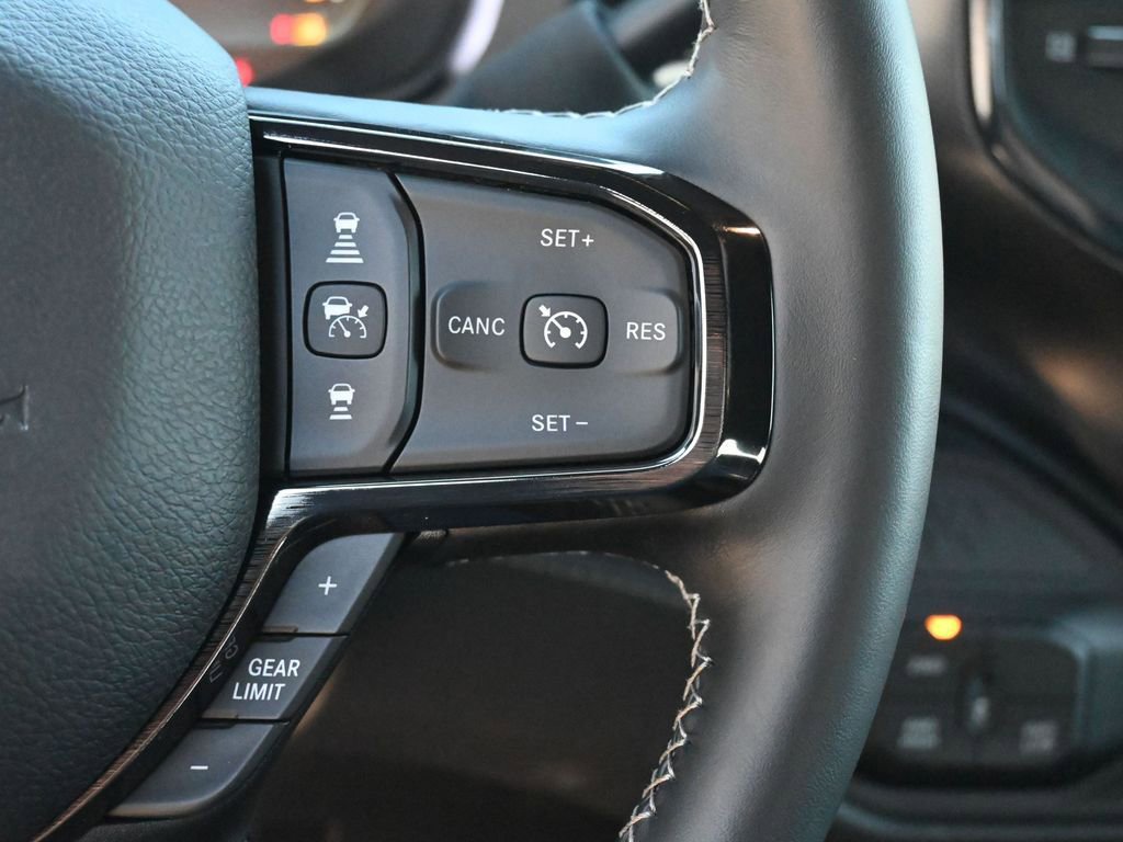 New 2025 RAM 2500 Limited image 28