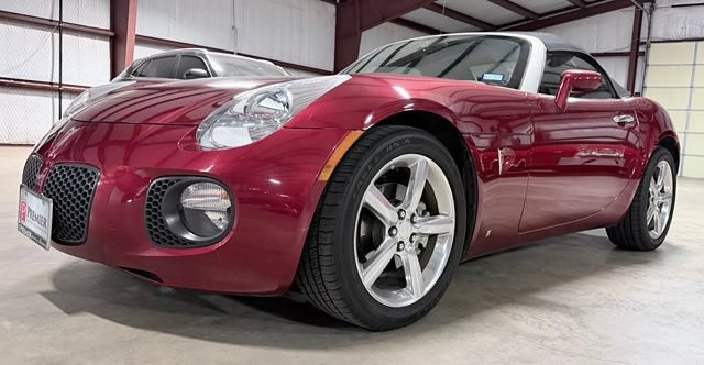 Used 2009 Pontiac Solstice GXP w/ Premium Package RWD image 14
