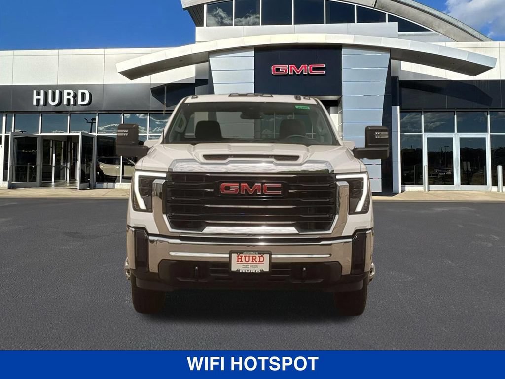 New 2025 GMC Sierra 3500 Pro w/ Convenience Package AWD/4WD image 10