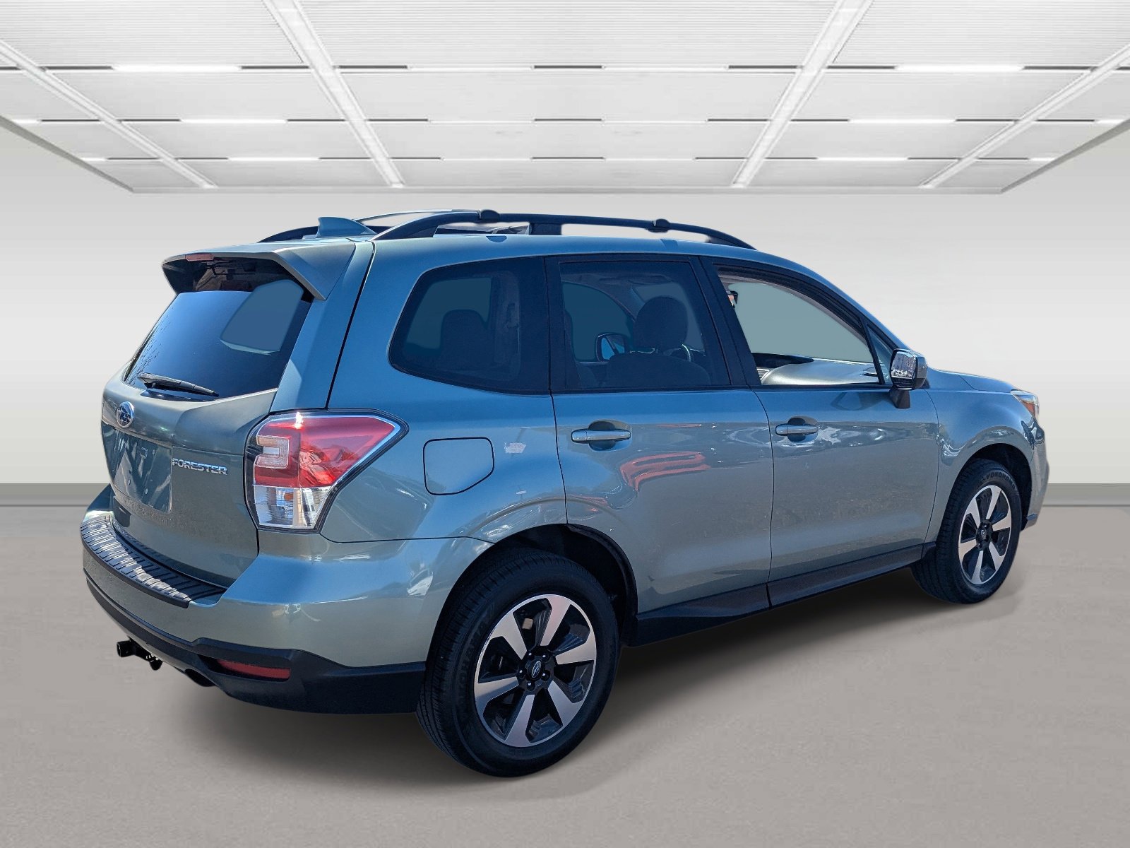 Used 2018 Subaru Forester 2.5i Premium AWD/4WD image 5
