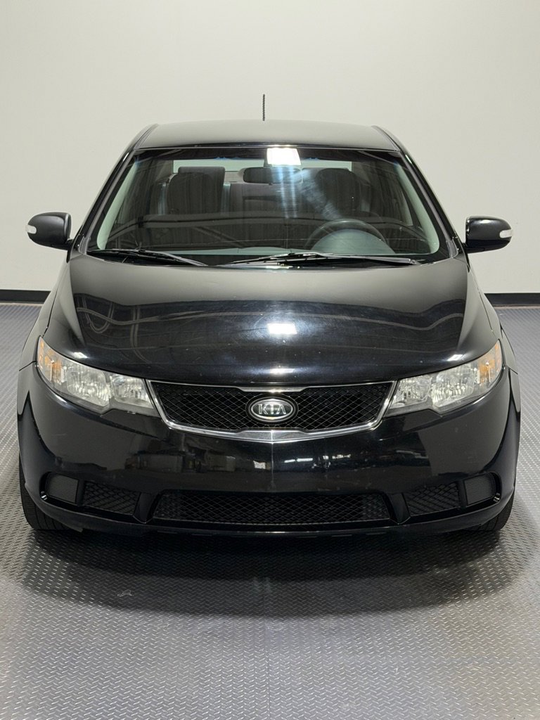 Used 2010 Kia Forte EX image 3