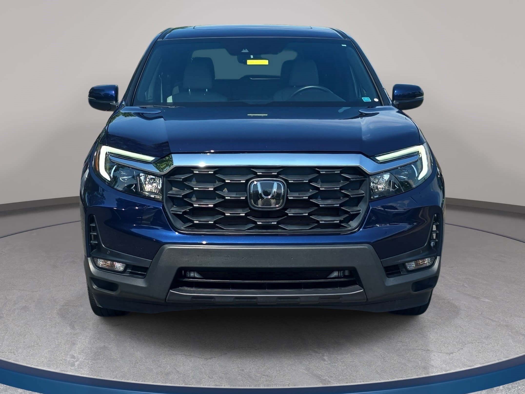 Used 2023 Honda Passport EX-L image 2