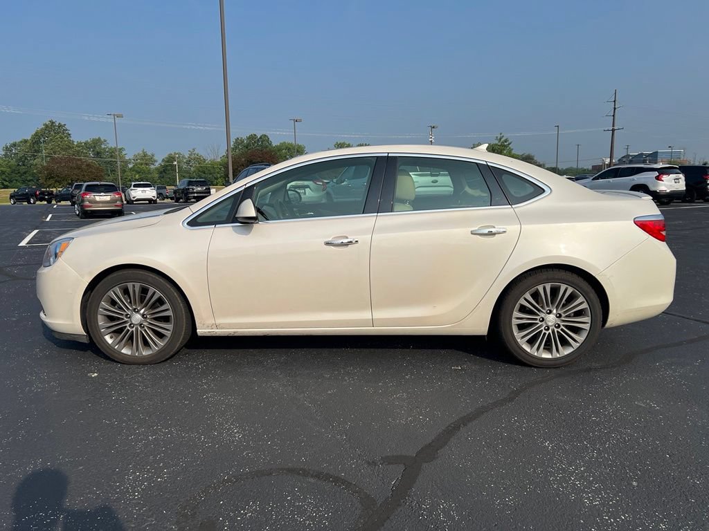 Used 2014 Buick Verano Leather FWD image 3