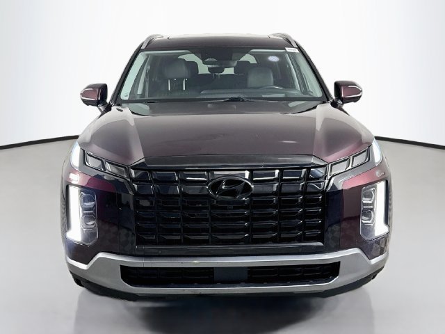 Used 2024 Hyundai Palisade Limited FWD image 2