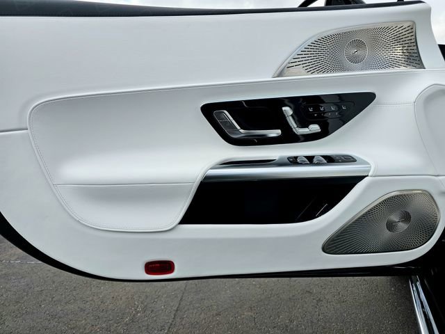 New 2026 Mercedes-Benz Maybach SL 680 image 33