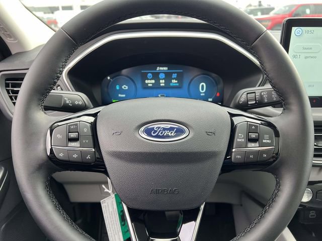 New 2026 Ford Escape SE w/ PHEV Premium Package FWD image 15