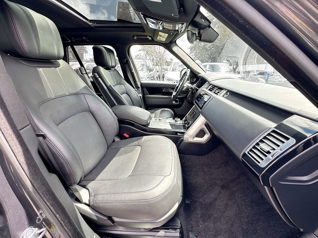 Used 2021 Land Rover Range Rover P525 Westminster Edition image 31