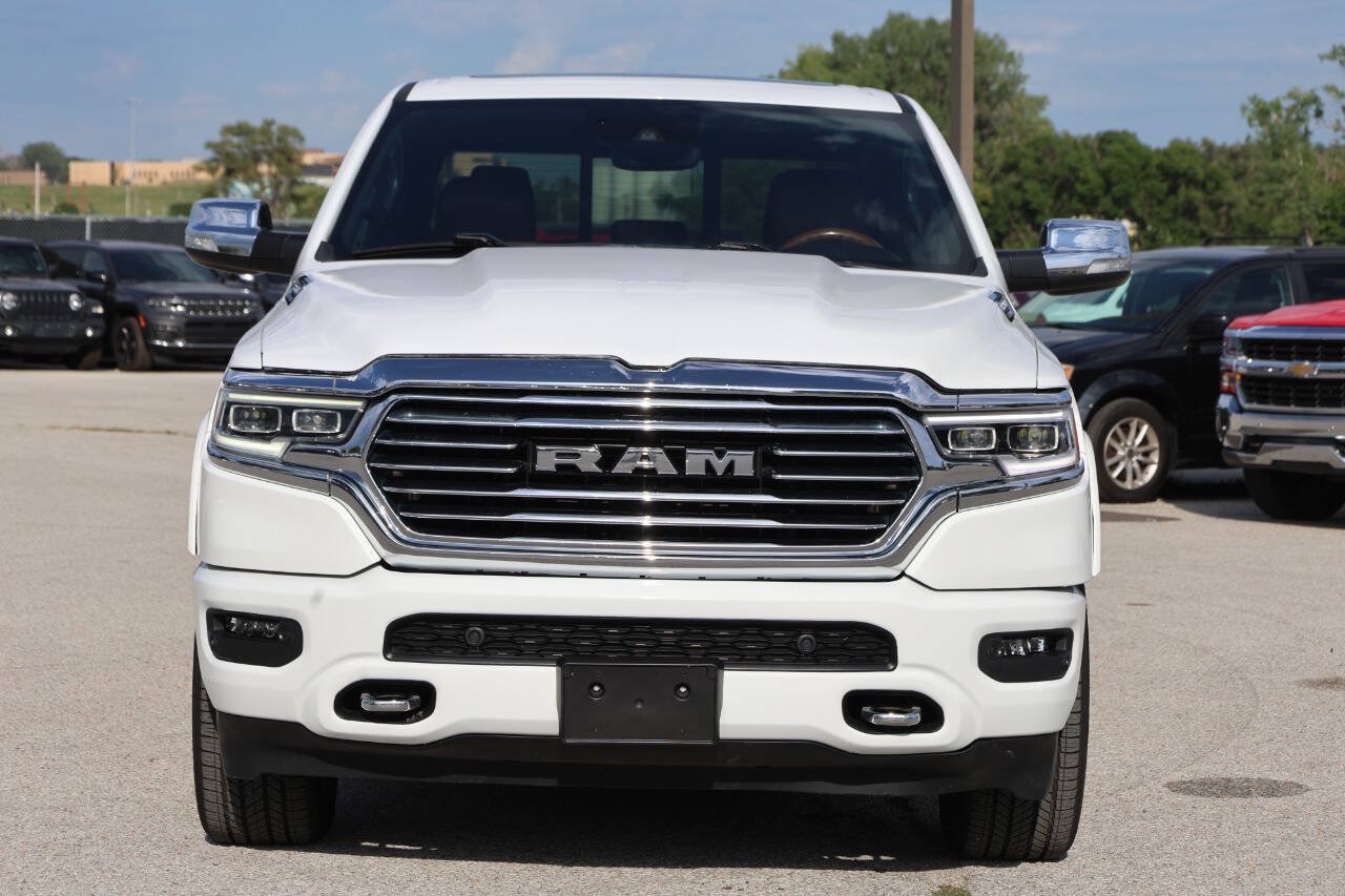 Used 2022 RAM 1500 Limited w/ Body Color Bumper Group AWD/4WD image 5