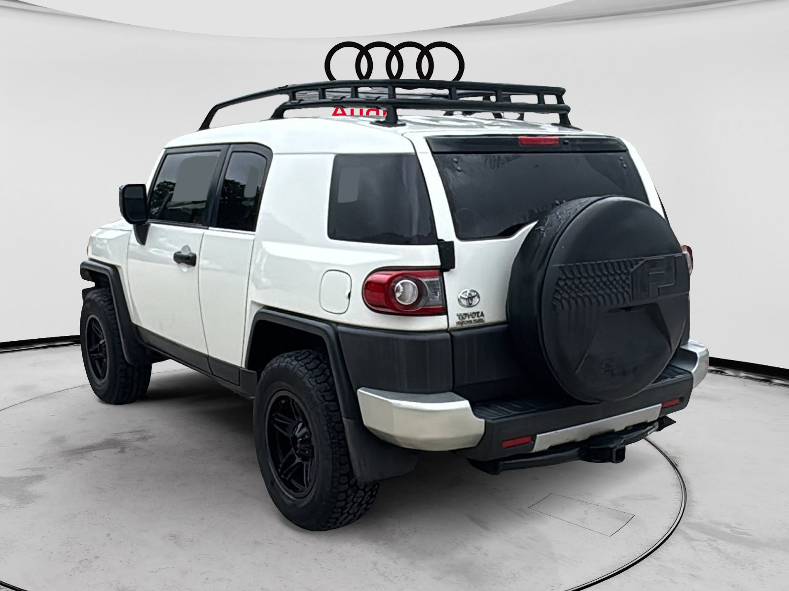 Used 2012 Toyota FJ Cruiser 2WD w/ Convenience Pkg image 5