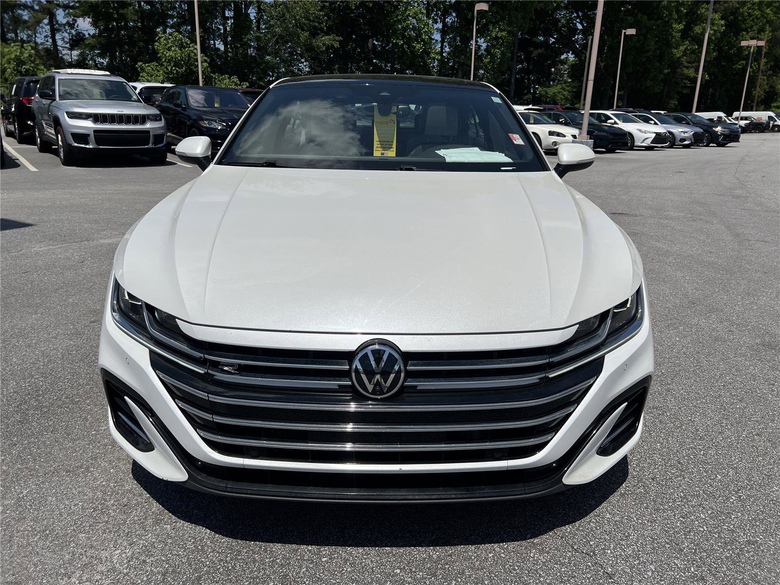 Used 2023 Volkswagen Arteon SEL Premium AWD/4WD image 3