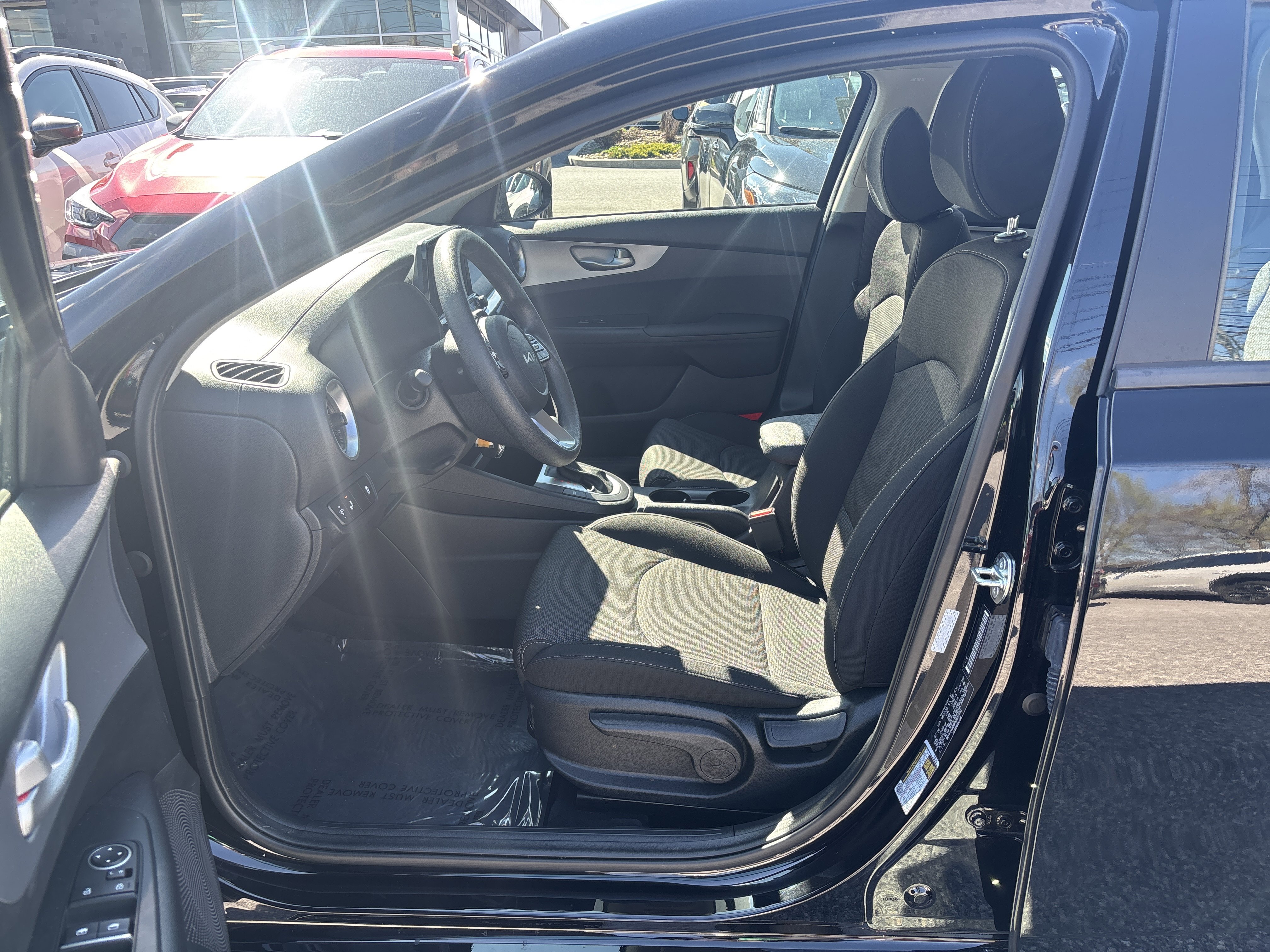 Used 2024 Kia Forte LXS w/ LXS Technology Package image 24