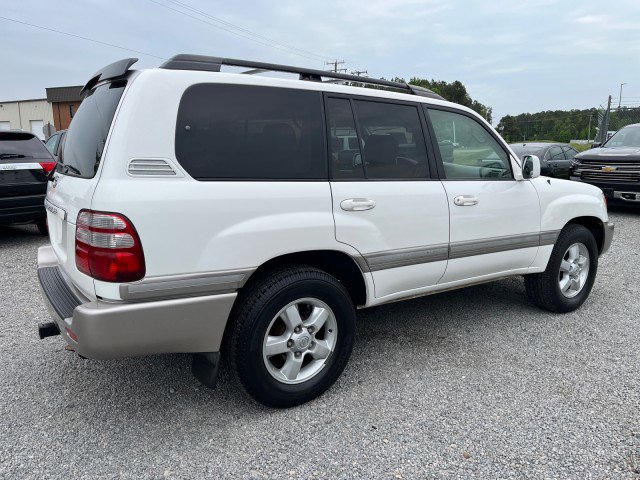 Used 2005 Toyota Land Cruiser AWD/4WD image 7