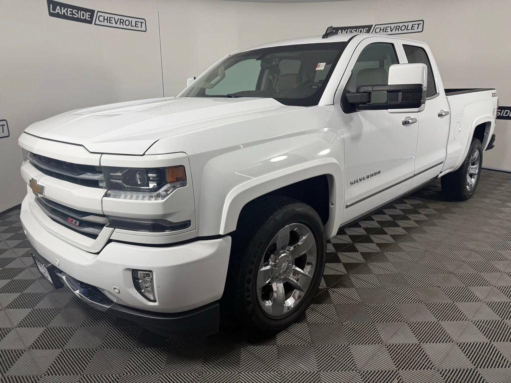 Used 2017 Chevrolet Silverado 1500 LTZ Z71 w/ LTZ Plus Package AWD/4WD image 2
