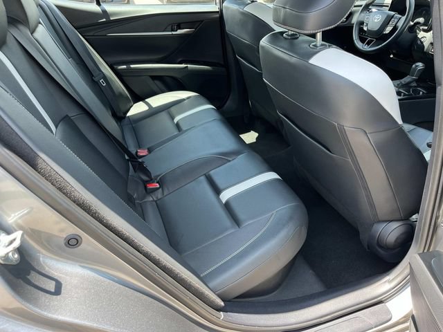Used 2025 Toyota Camry SE FWD image 22