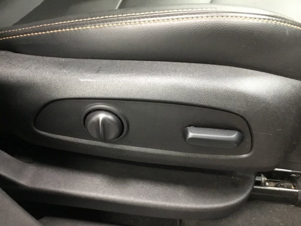 Used 2019 GMC Terrain SLT w/ Preferred Package image 26