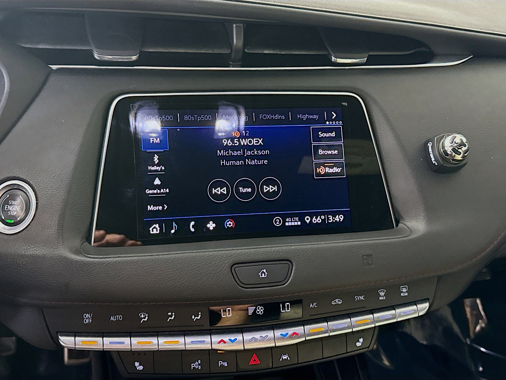 Used 2020 Cadillac XT4 Sport w/ Enhanced Visibility Package image 18