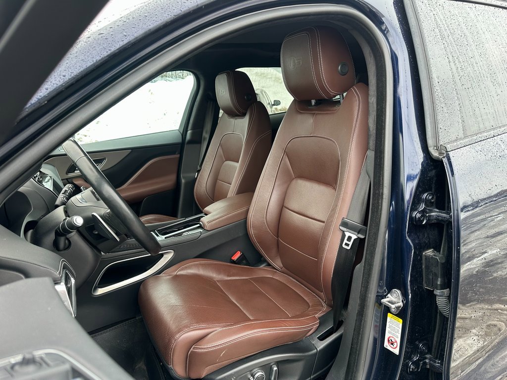 Used 2020 Jaguar F-PACE S image 18