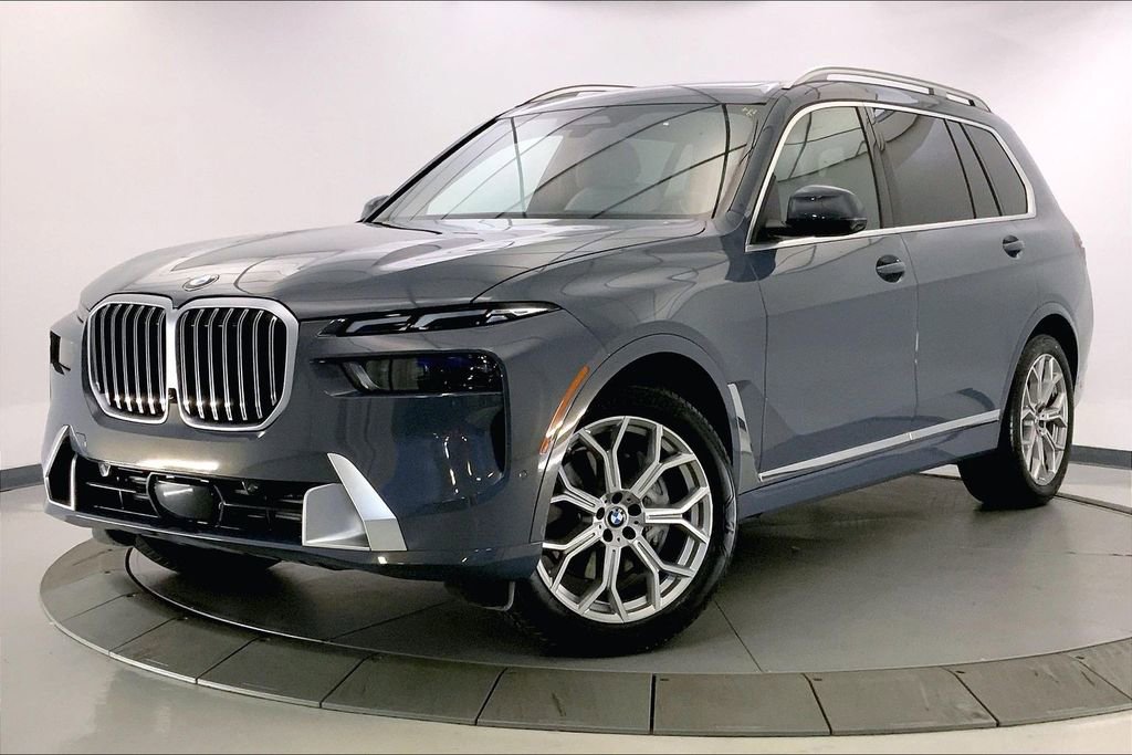 Certified 2026 BMW X7 xDrive40i image 11