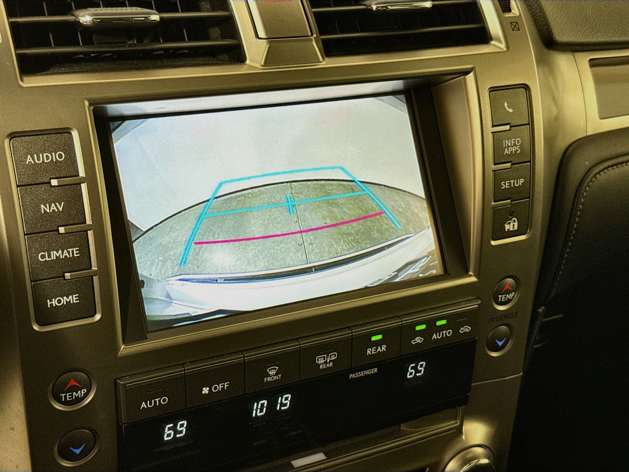 Used 2019 Lexus GX 460 Premium AWD/4WD image 17
