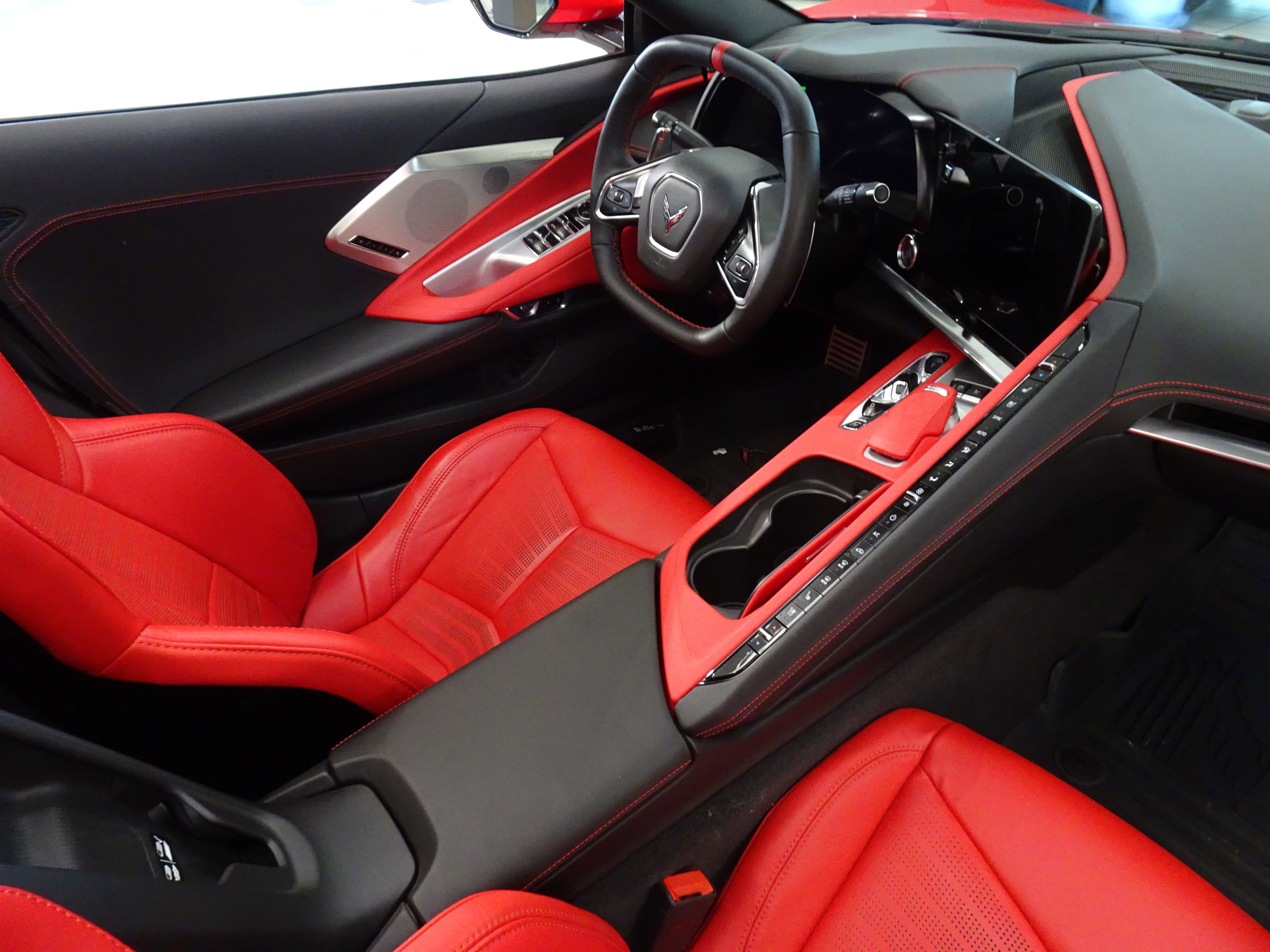 Used 2024 Chevrolet Corvette Stingray Preferred Conv image 29