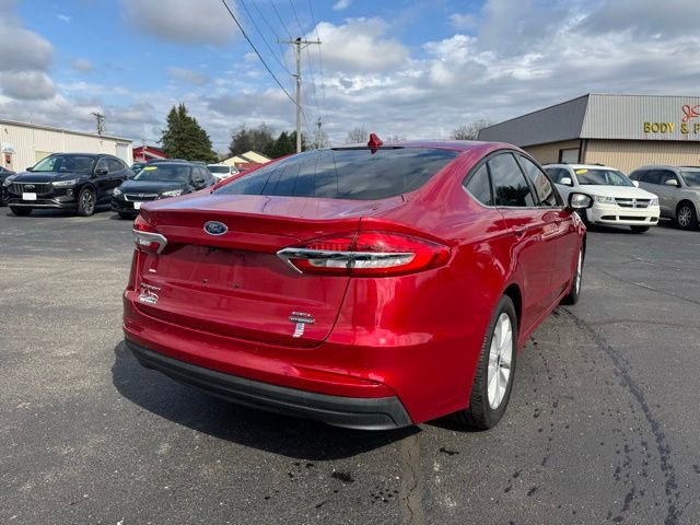 Used 2020 Ford Fusion SEL image 9