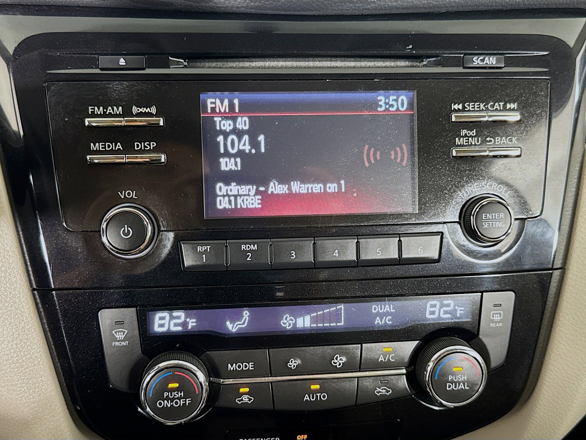Used 2018 Nissan Rogue Sport SV FWD image 17