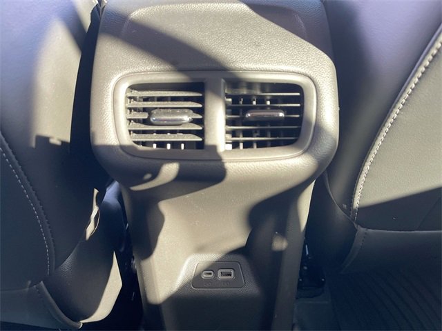 Used 2021 Buick Envision Essence image 20