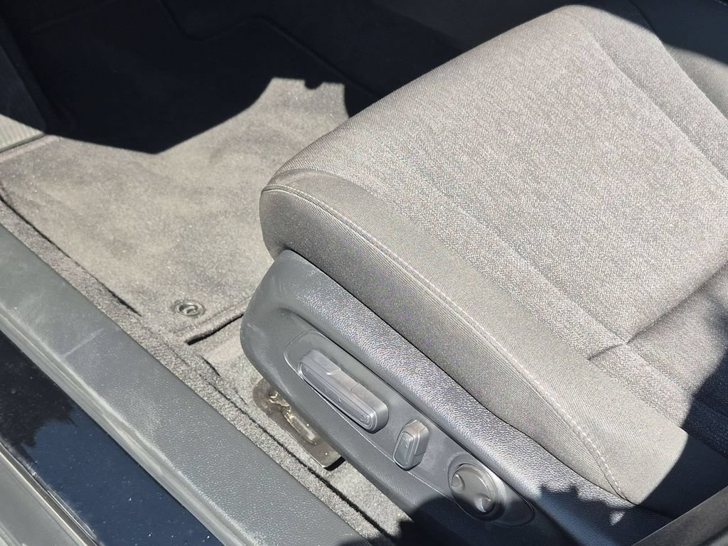 Used 2025 Honda Accord SE image 14