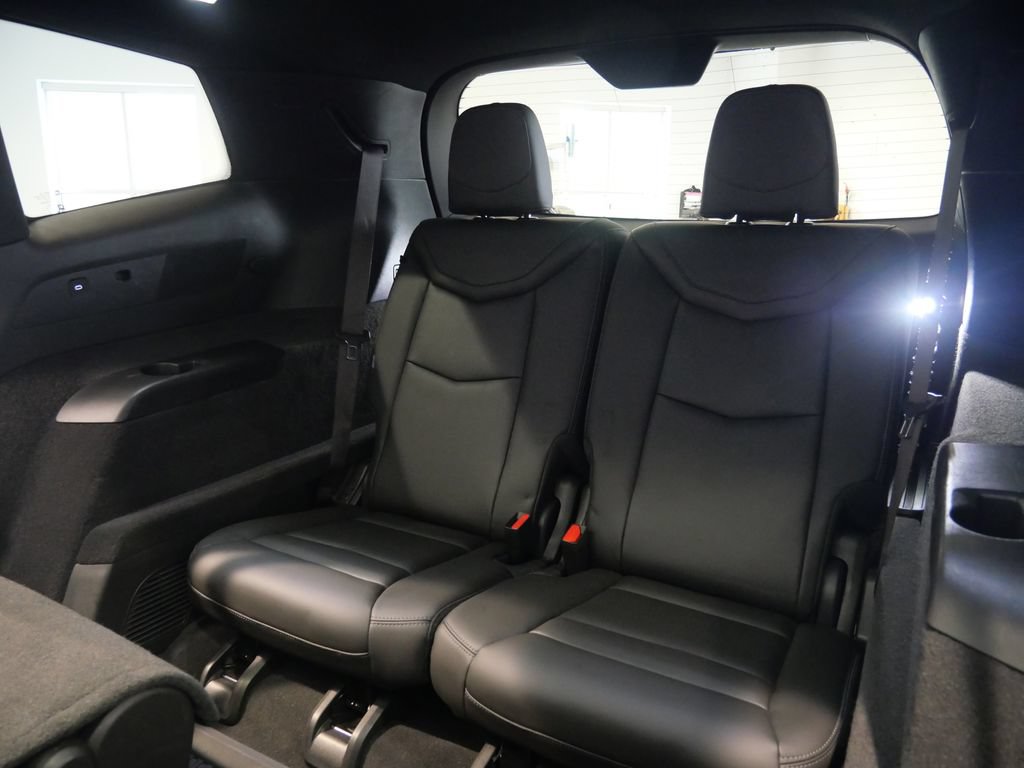 Used 2023 Cadillac XT6 Sport w/ LPO, ONYX Package AWD/4WD image 26