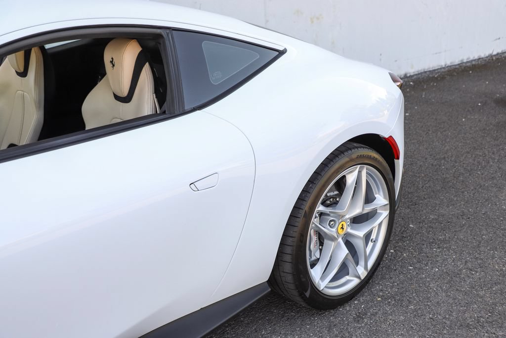 Certified 2023 Ferrari Roma RWD image 30