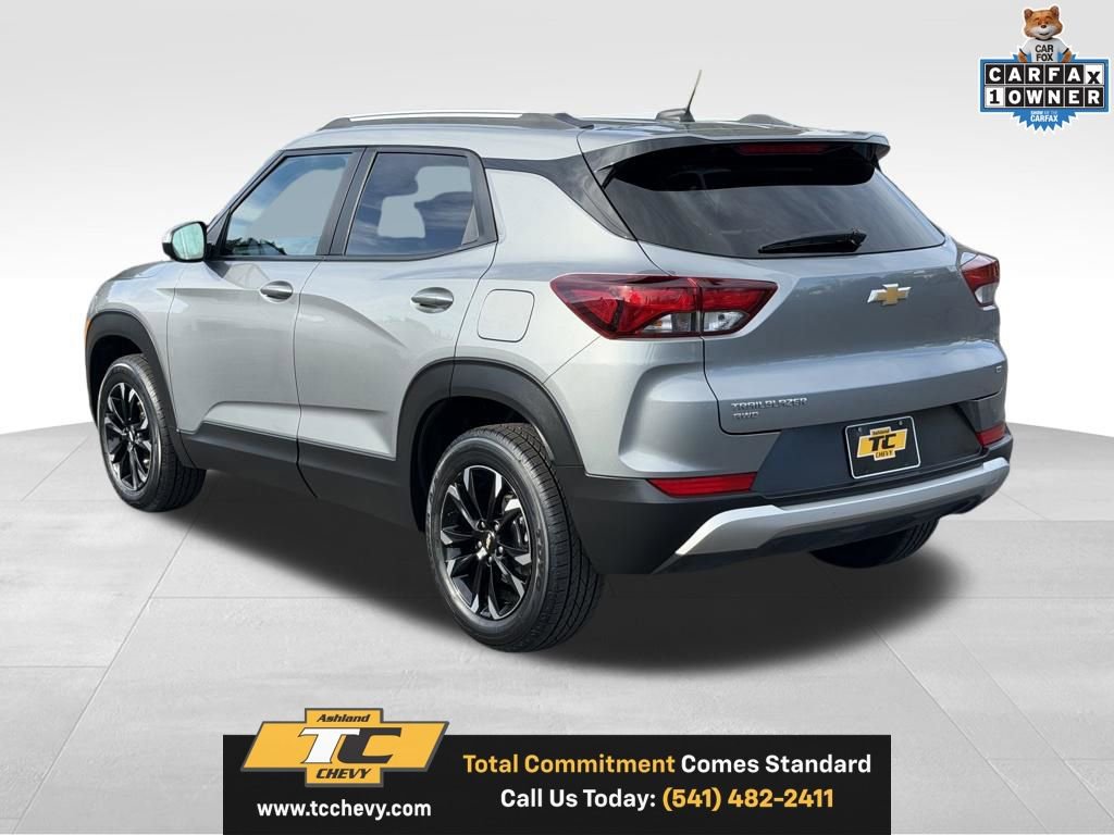 Used 2024 Chevrolet TrailBlazer LT AWD/4WD image 3