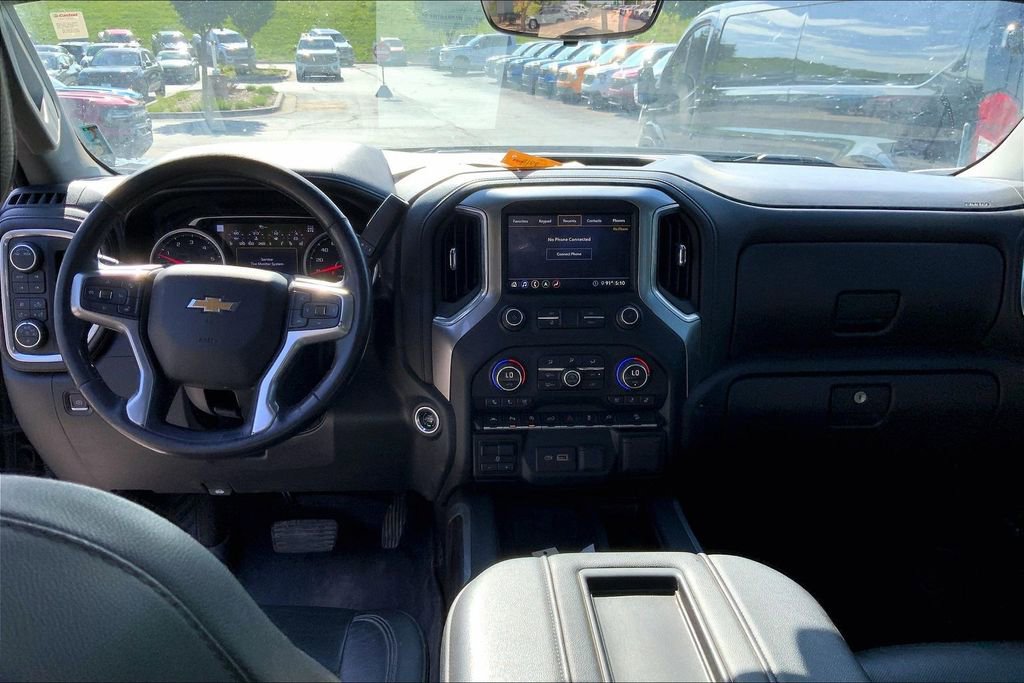 Used 2020 Chevrolet Silverado 1500 LTZ w/ LTZ Premium Package AWD/4WD image 10