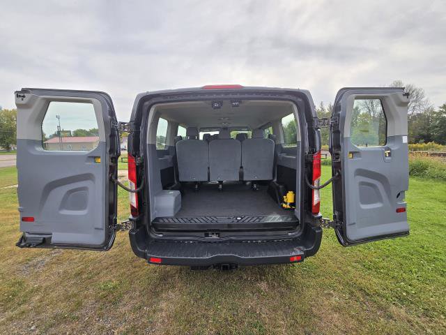 Used 2017 Ford Transit 150 XLT image 27