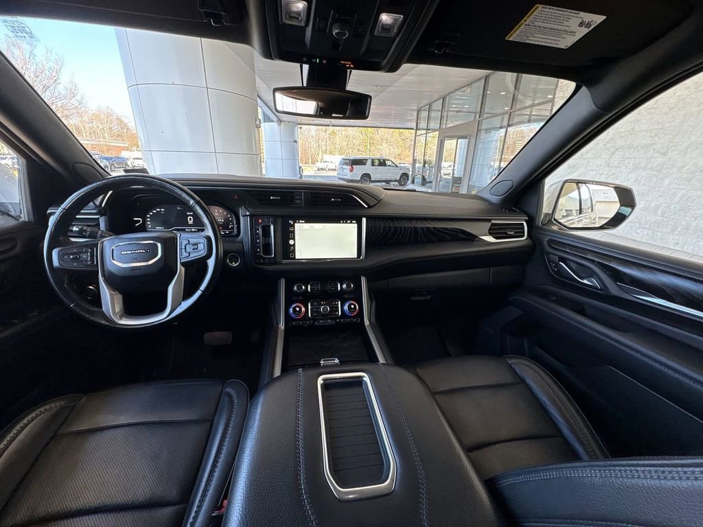 Certified 2022 GMC Yukon XL Denali image 20