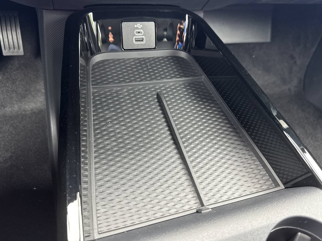 New 2026 Ford Mustang Mach-E Select RWD image 31