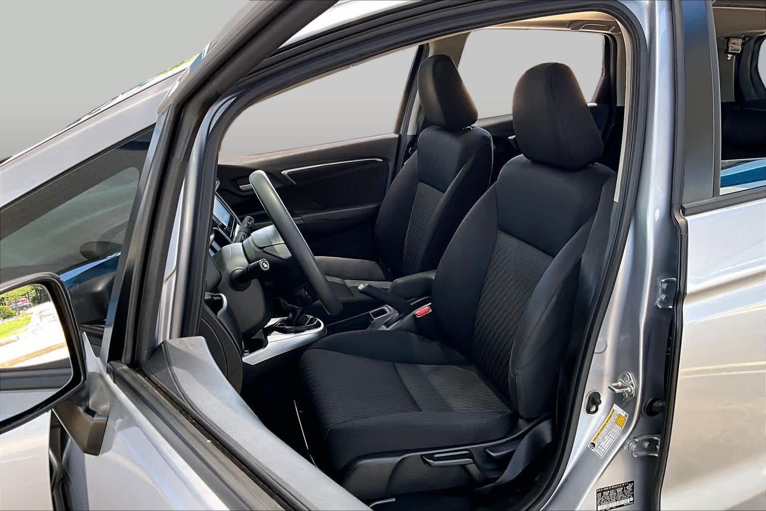 Used 2018 Honda Fit EX image 8